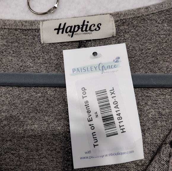 NWT Haptics Mixed Media Leopard Print Sweatshirt Oatmeal Size XL - Picture 9 of 10